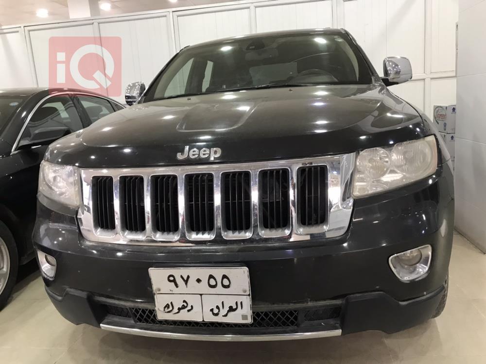 جیپ گراند شیرۆکی